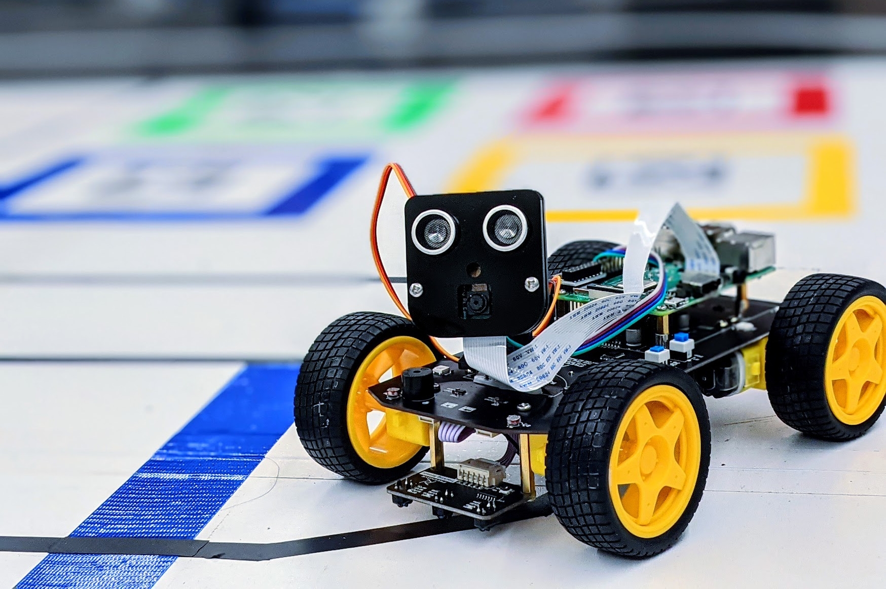 Wettbewerb für MINT & Robotik